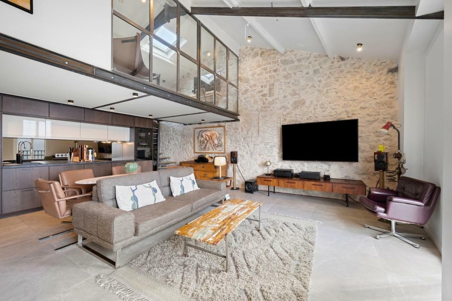 Property photo in Port