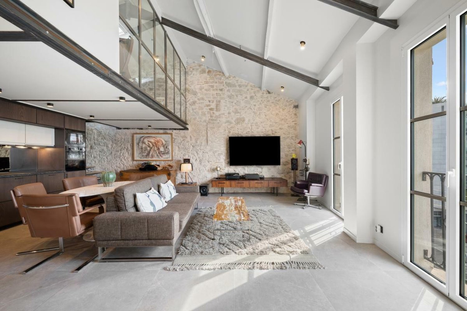 Property photo in Port