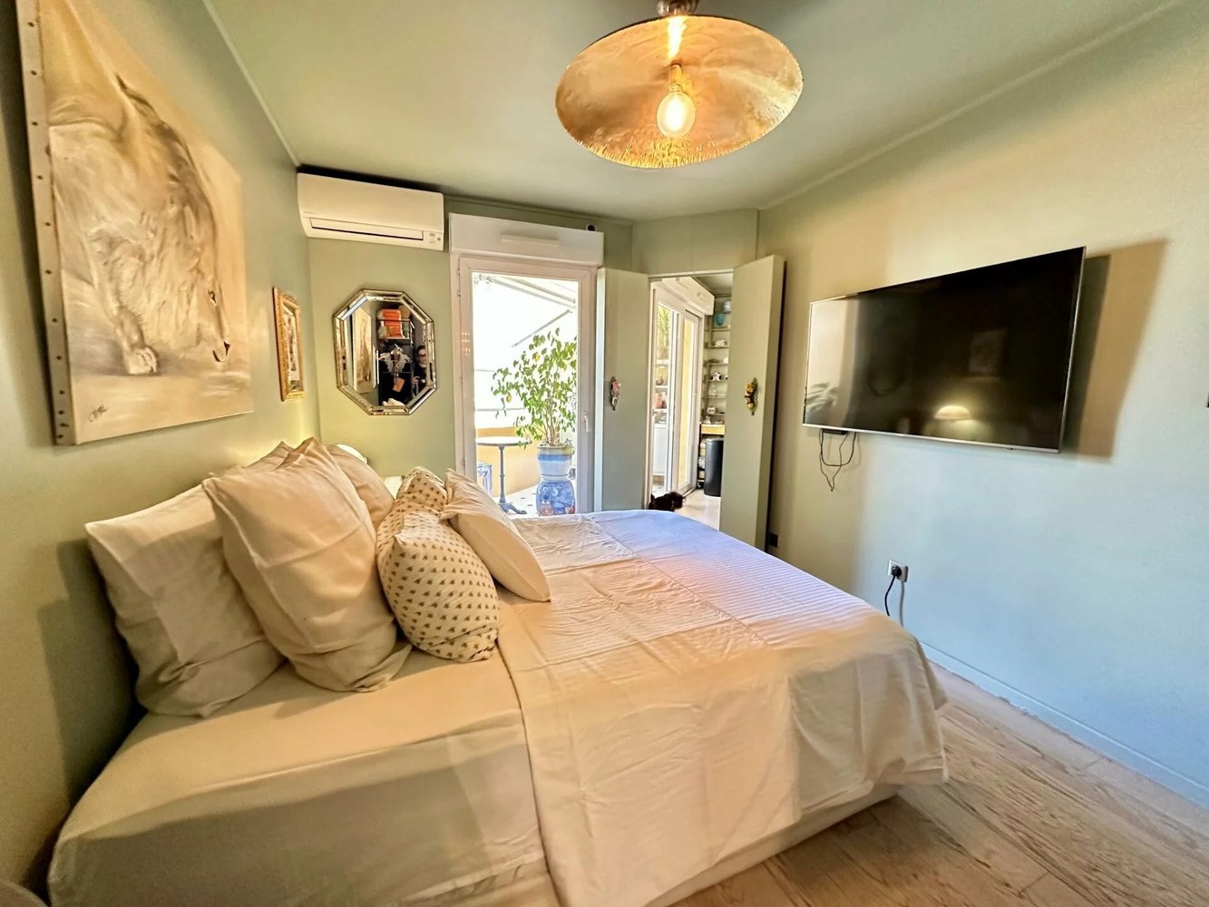 Property photo in Port