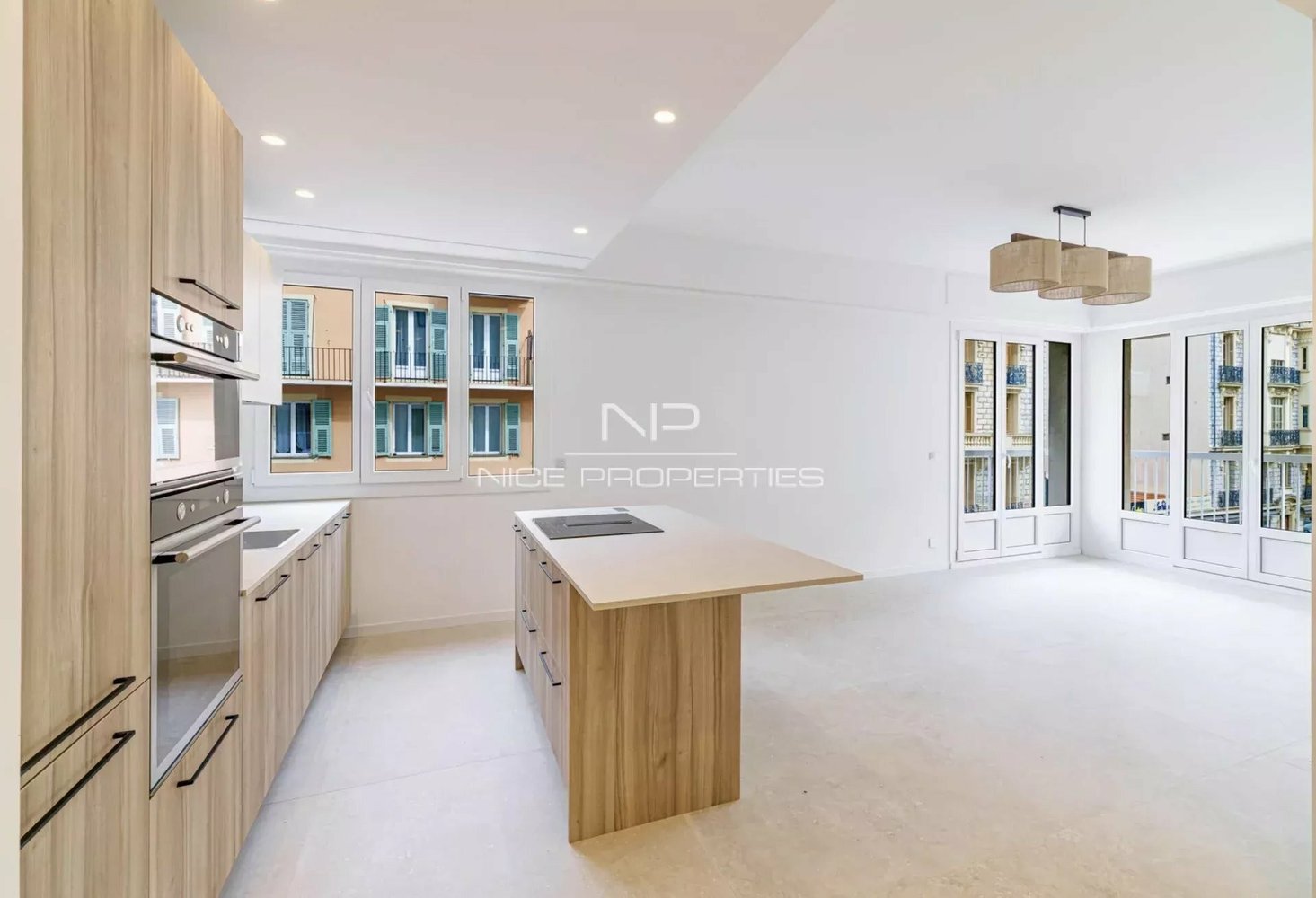 Property photo in Port