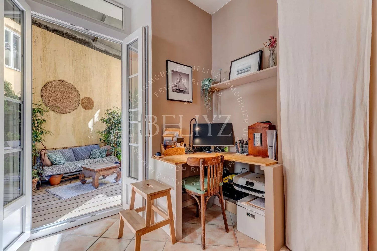 Property photo in Port