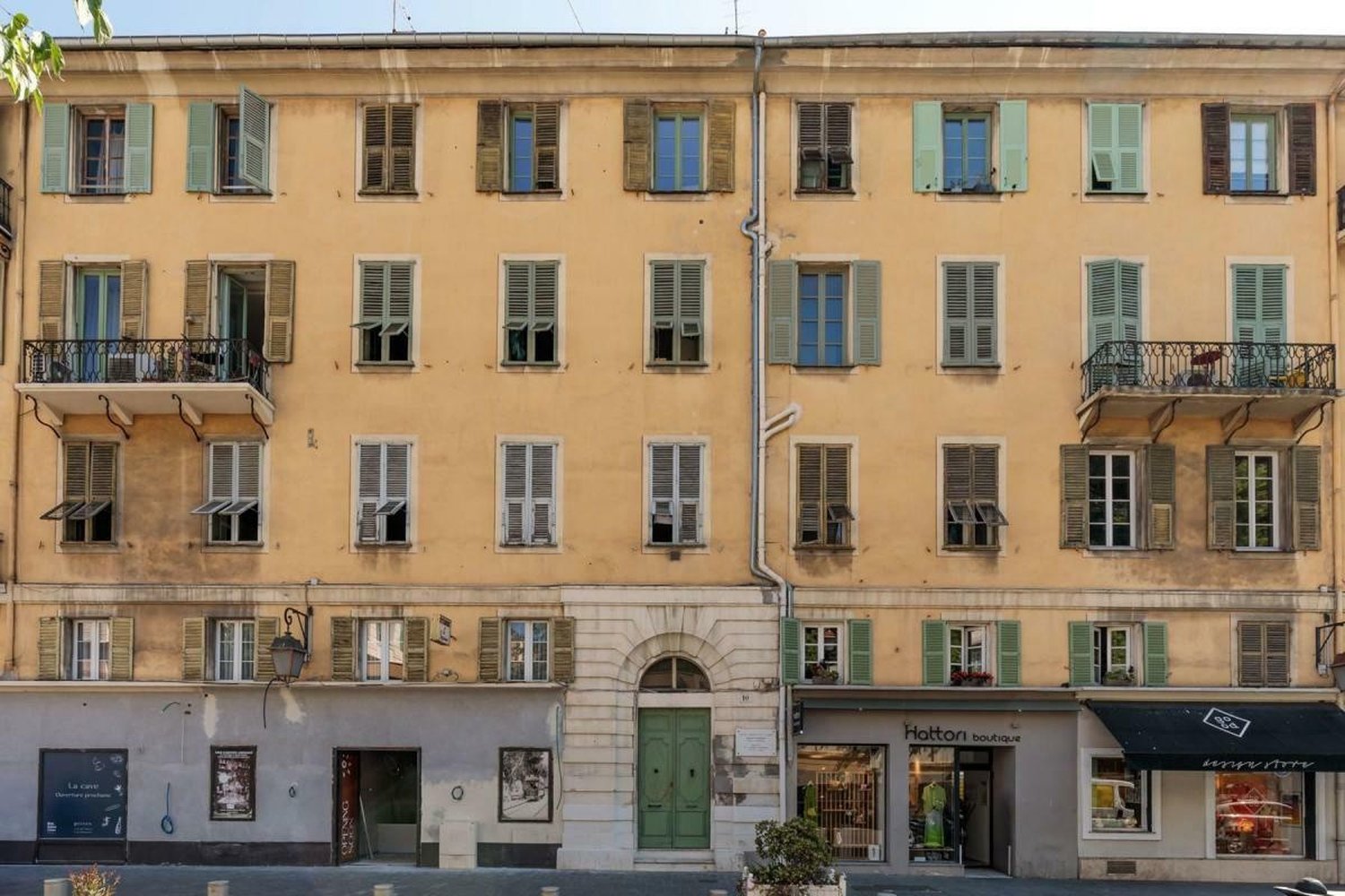 Property photo in Port