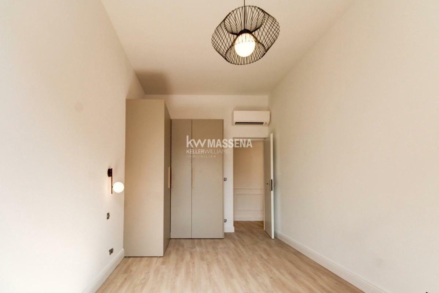 Property photo in Port