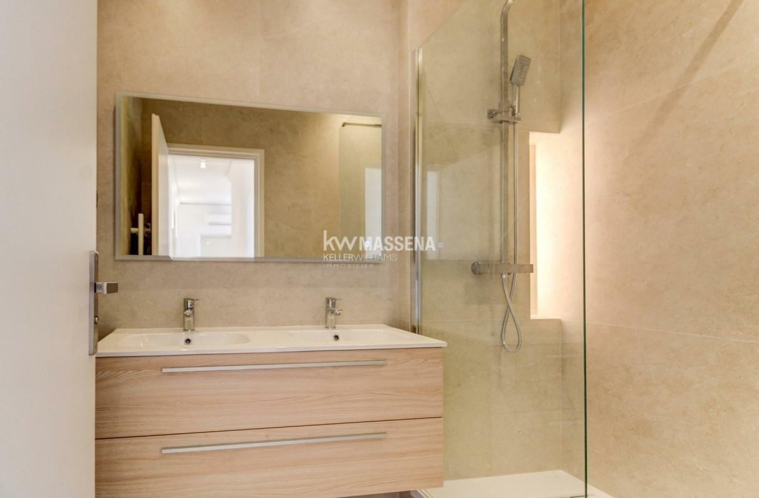 Property photo in Port