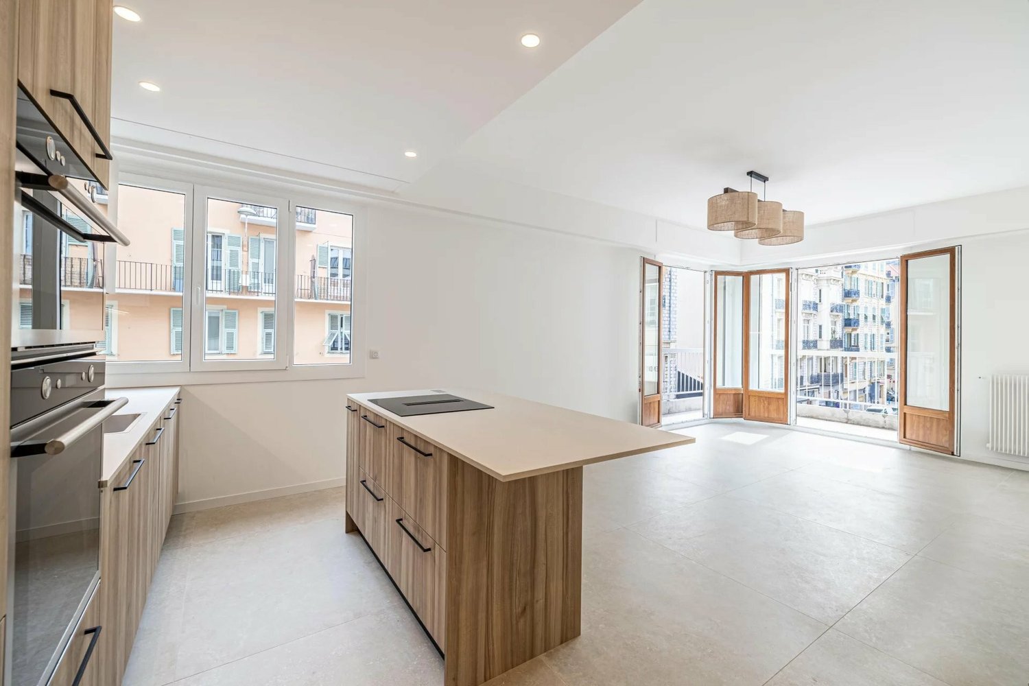 Property photo in Port