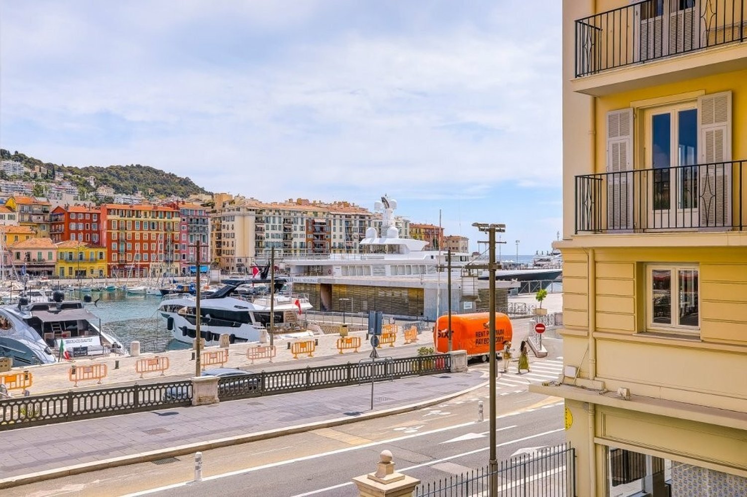 Property photo in Port