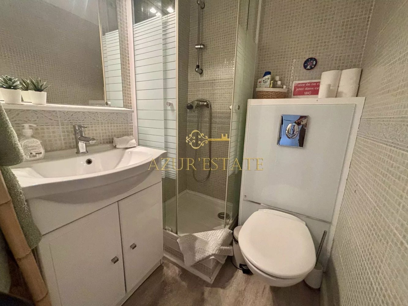 Property photo in Port