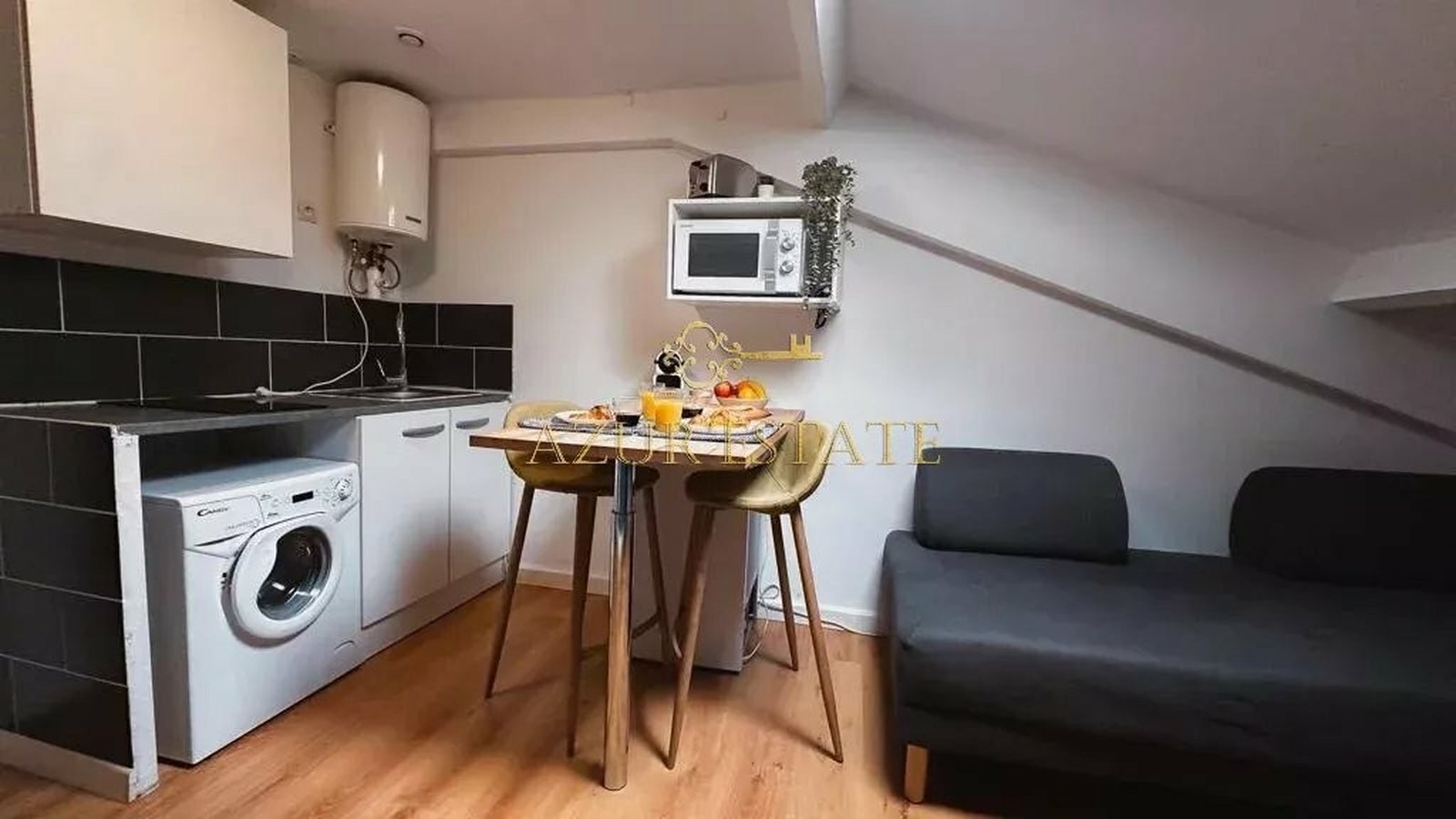 Property photo in Port