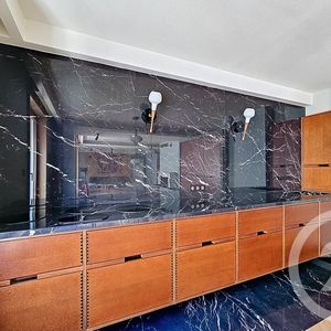 Property in Carre d'Argent