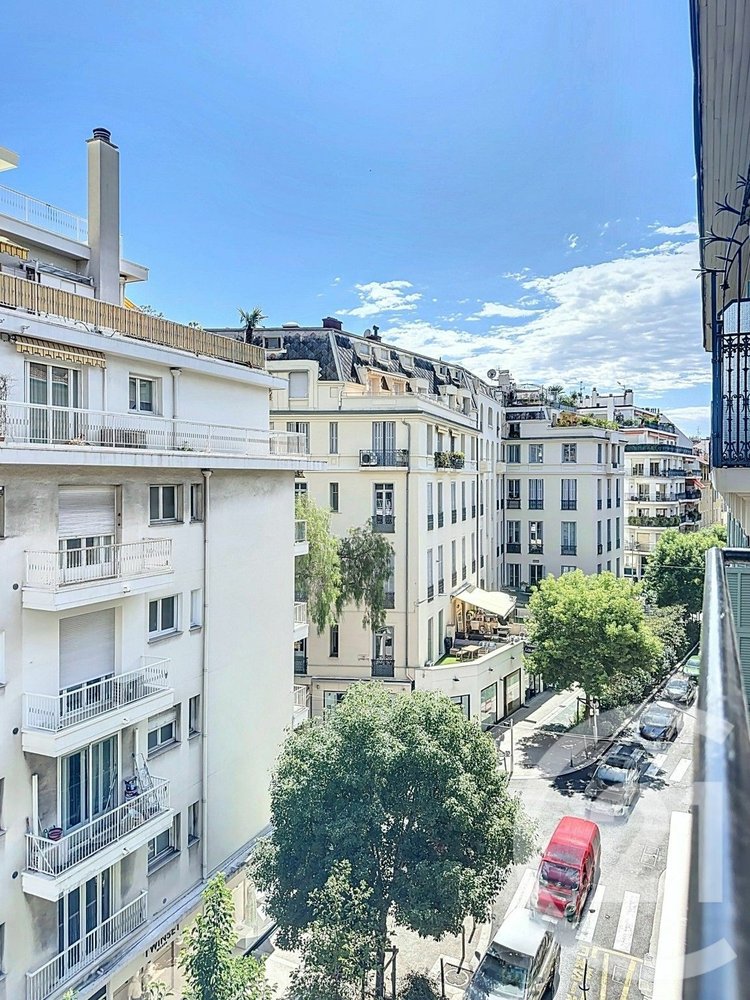 Property photo in Carre d'Argent