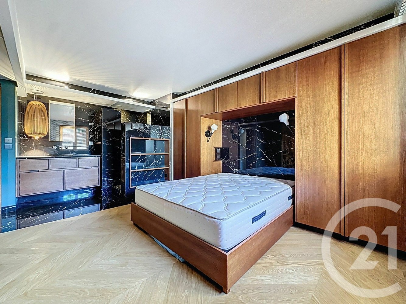 Property photo in Carre d'Argent