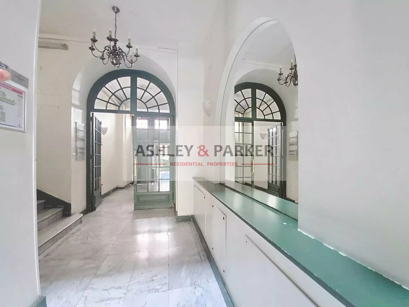 Property photo in Carre d'Argent