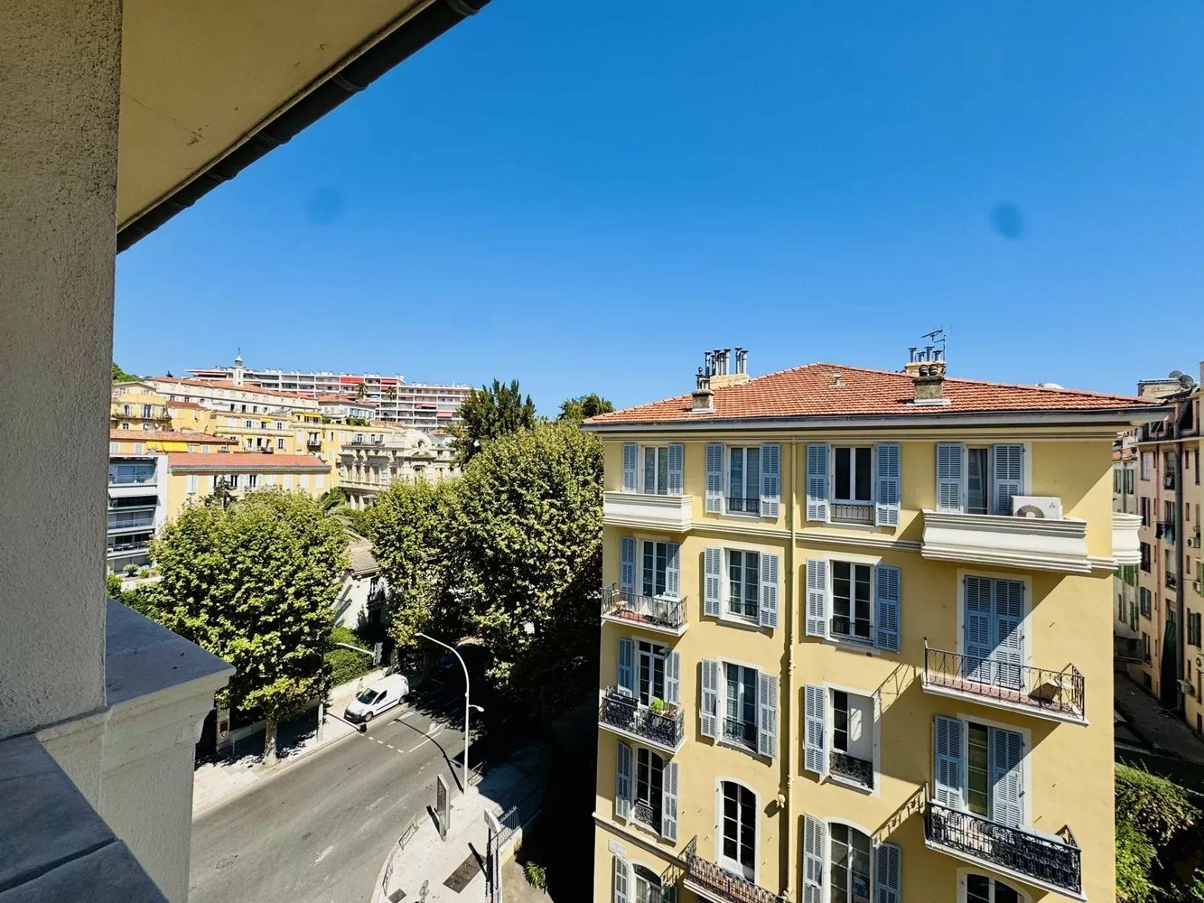 Property photo in Carre d'Argent