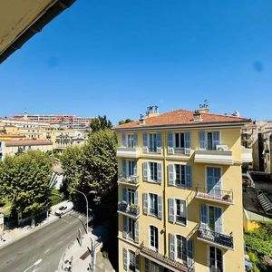 Property in Carre d'Argent