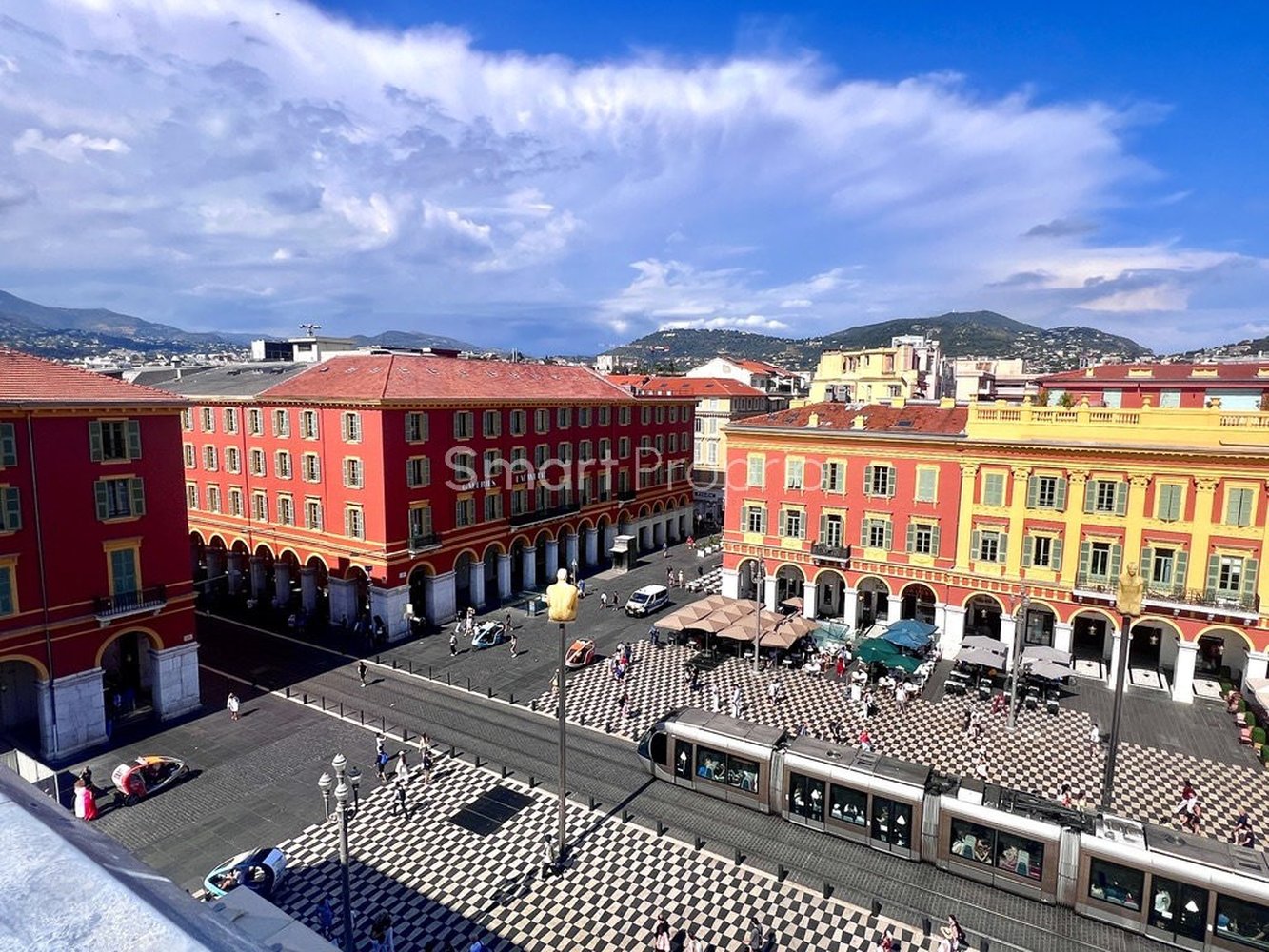 Property photo in Carre d'Argent