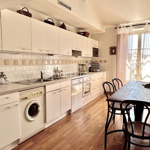 Property in Carre d'Argent