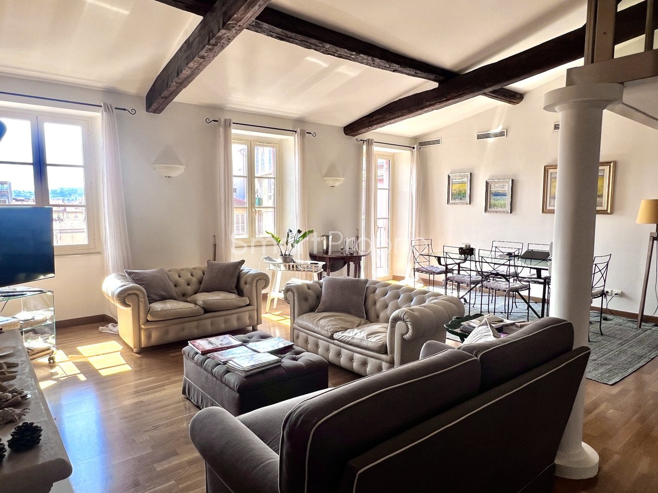 Property photo in Carre d'Argent