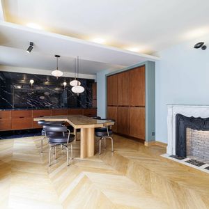 Property in Carre d'Argent