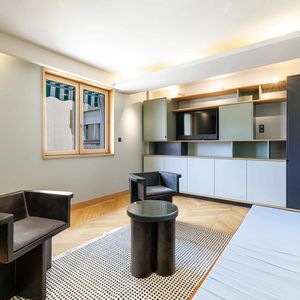 Property in Carre d'Argent