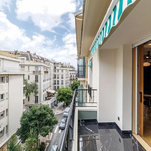 Property in Carre d'Argent