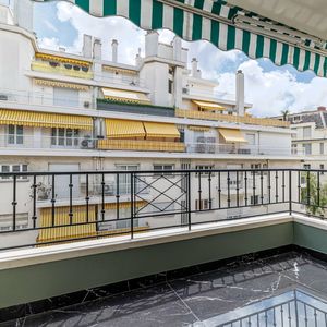 Property in Carre d'Argent