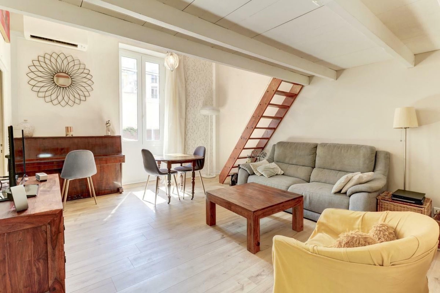 Property photo in Carre d'Argent