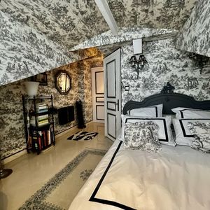 Property in Carre d'Argent