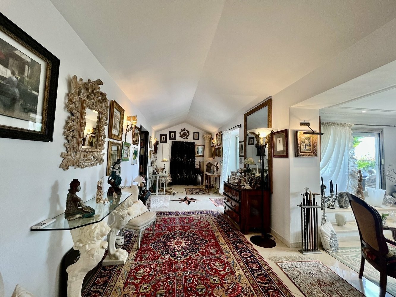 Property photo in Carre d'Argent