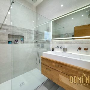 Property in Carre d'Argent