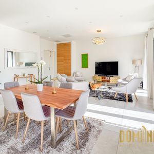 Property in Carre d'Argent