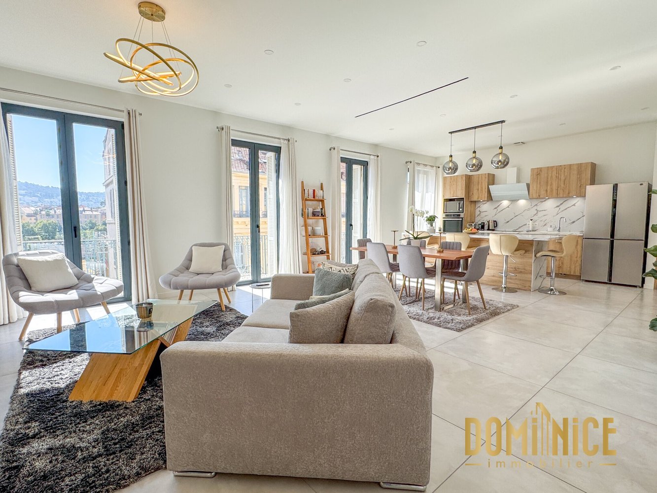 Property photo in Carre d'Argent