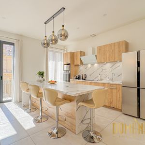 Property in Carre d'Argent