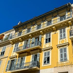 Property in Carre d'Argent