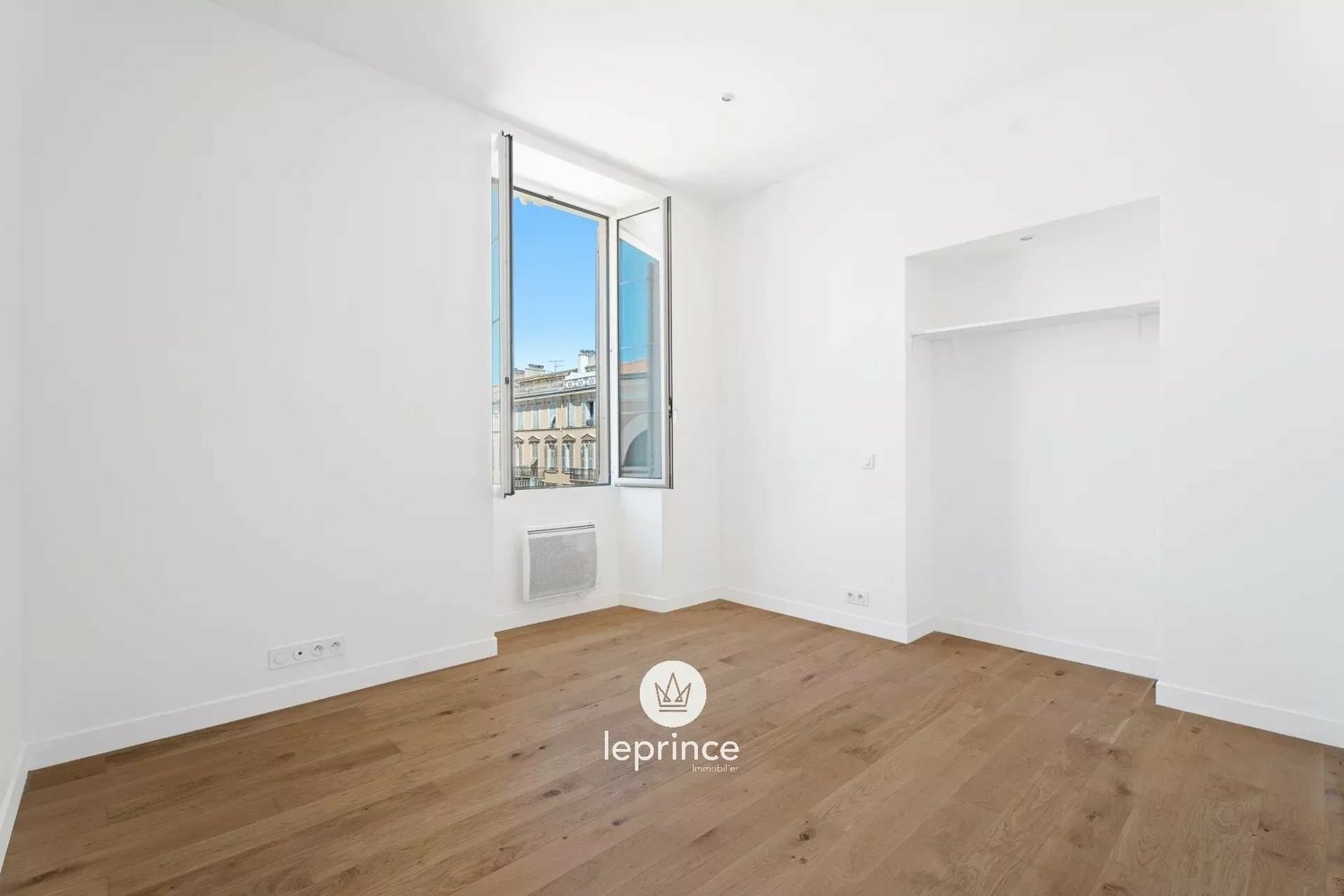 Property photo in Carre d'Argent