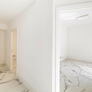 Property in Carre d'Argent