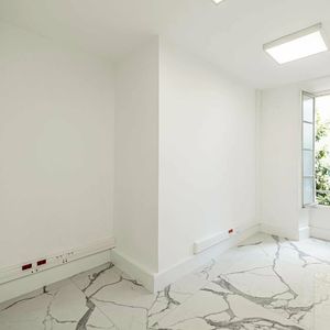 Property in Carre d'Argent