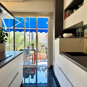 Property in Carre d'Or