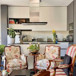 Property in Carre d'Or