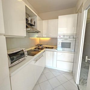 Property in Carre d'Or