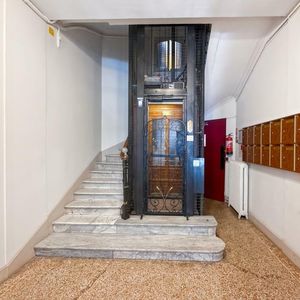 Property in Carre d'Or