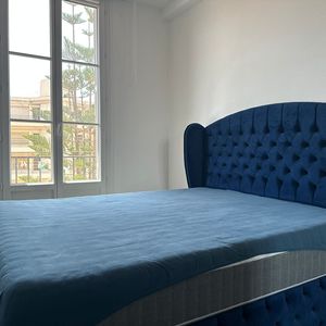 Property in Carre d'Or