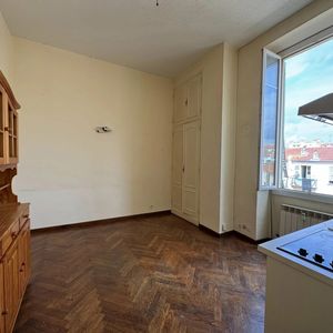 Property in Carre d'Or