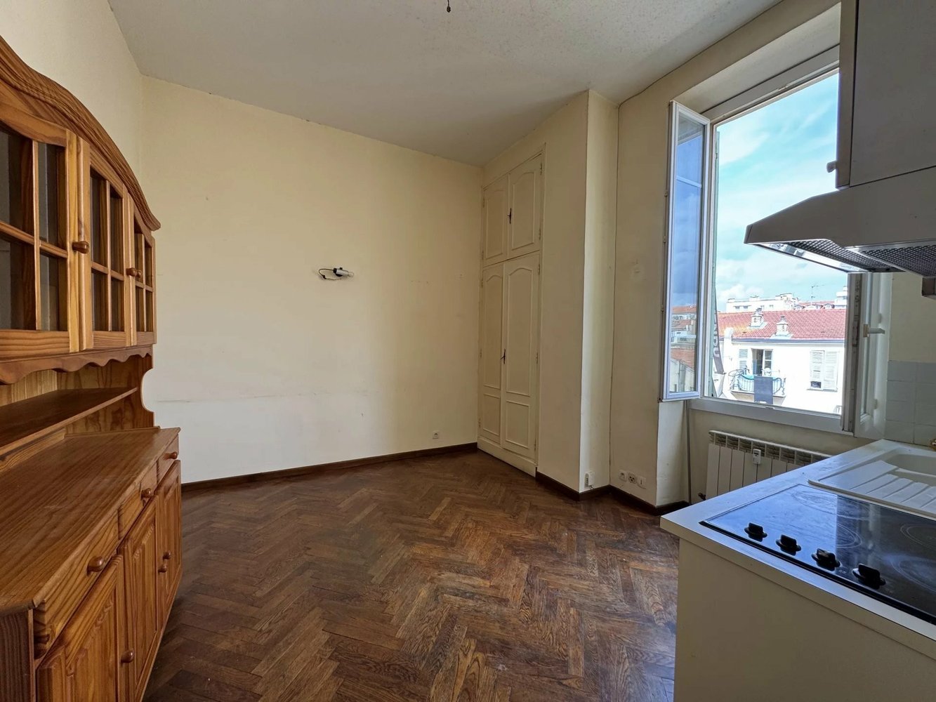 Property photo in Carre d'Or