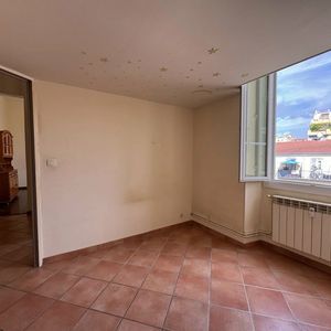 Property in Carre d'Or