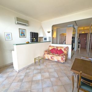 Property in Carre d'Or