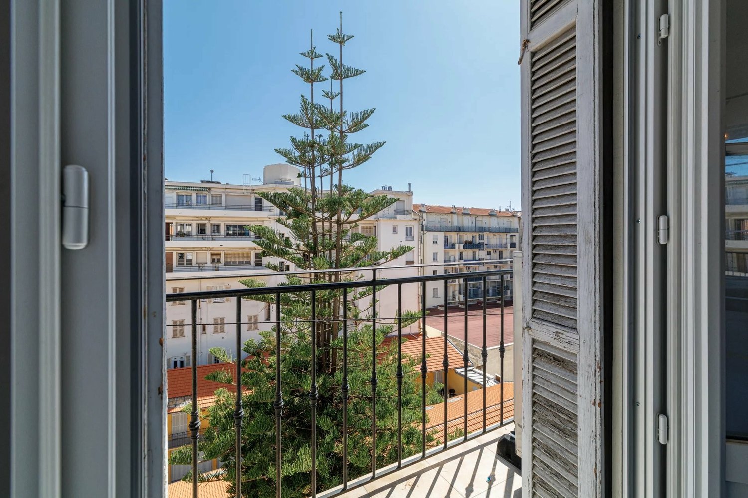 Property photo in Carre d'Or