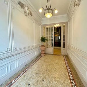 Property in Carre d'Or