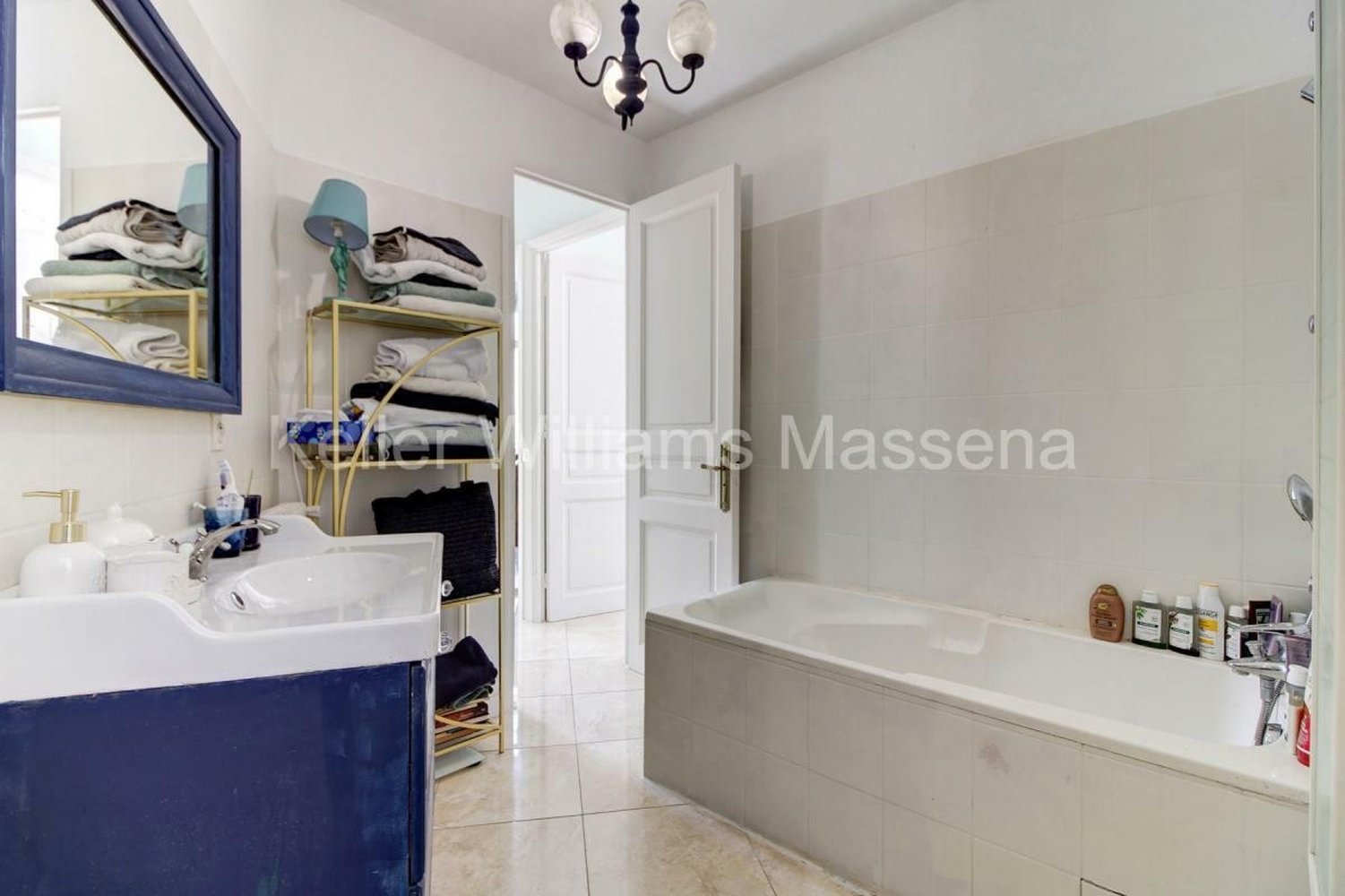 Property photo in Carre d'Or