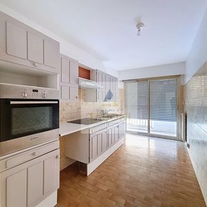 Property in Musicians Quarter