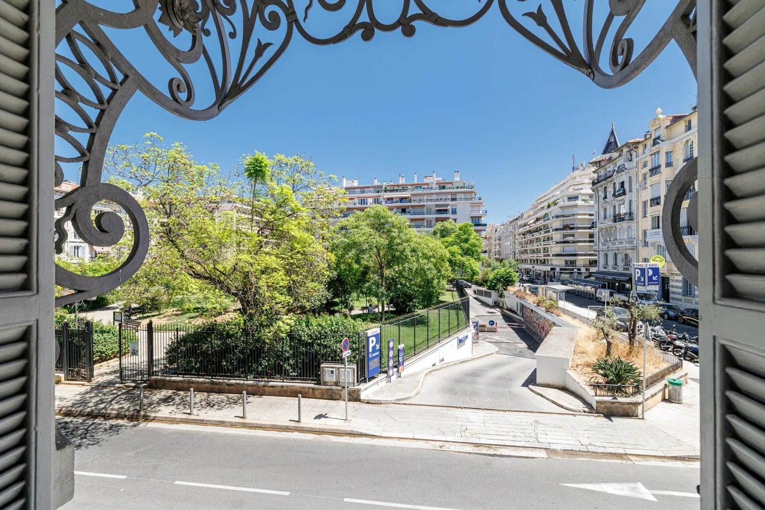 Property photo in Musicians Quarter